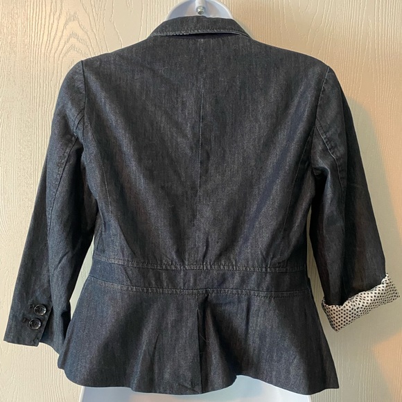 NWOT: versatile blazer - Picture 2 of 6